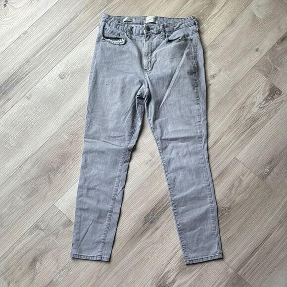 Universal Thread High Rise Skinny Jeans Size 12 12/31R - Picture 1 of 4